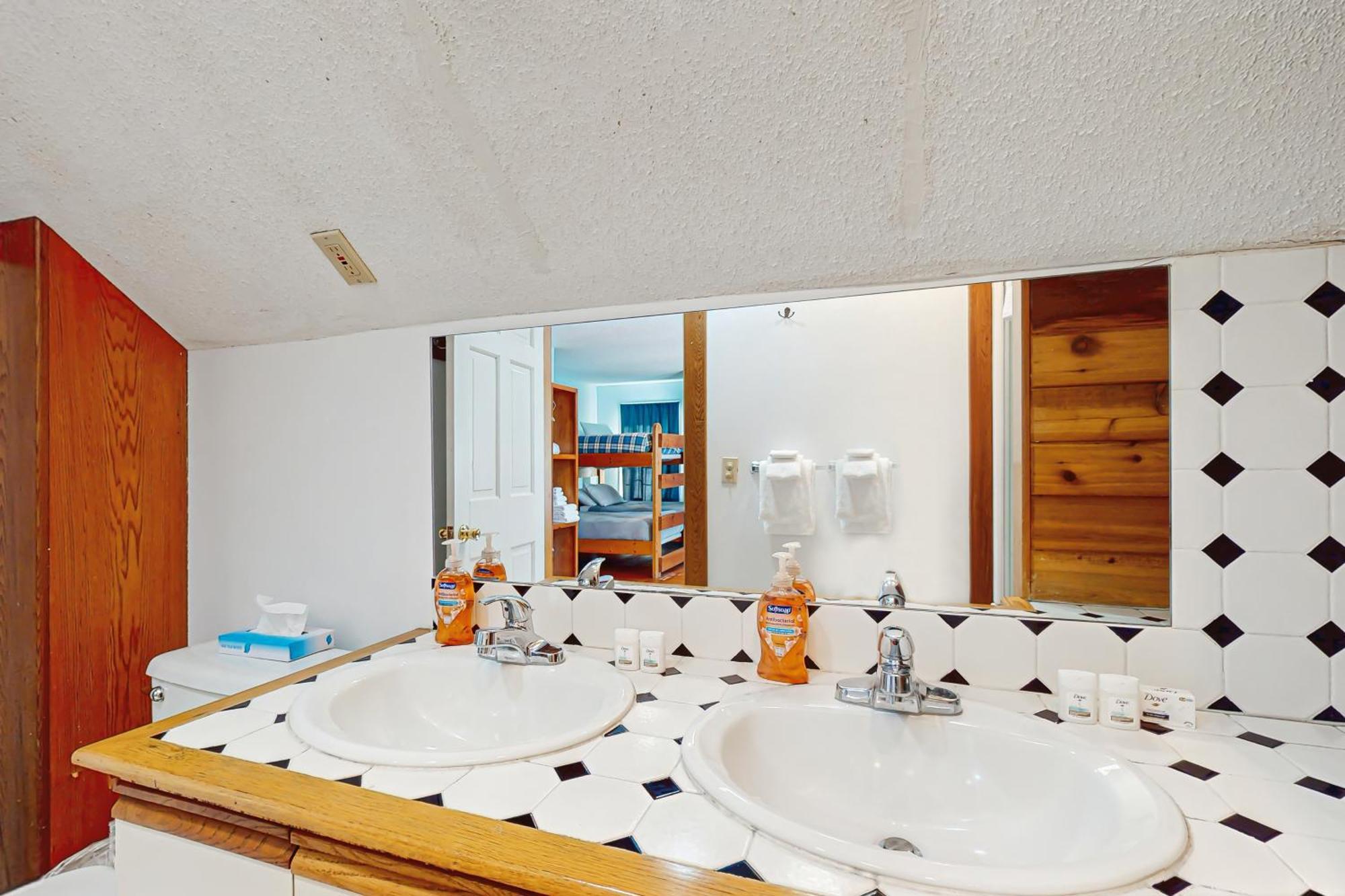 Harvest House Villa สโตว์ ภายนอก รูปภาพ